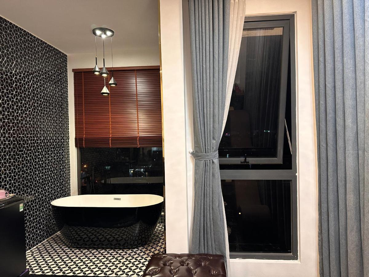 Hotel Mid Night Cần Thơ Zewnętrze zdjęcie