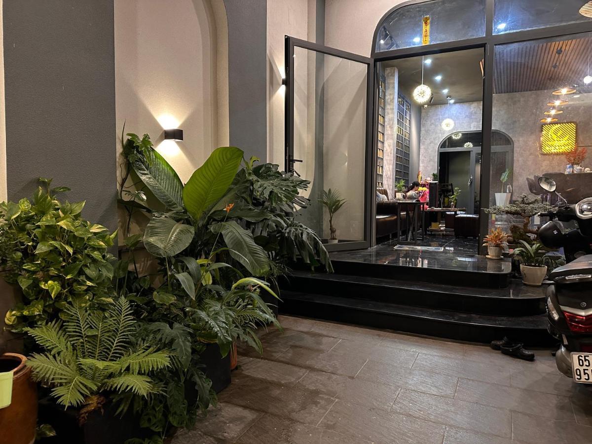 Hotel Mid Night Cần Thơ Zewnętrze zdjęcie