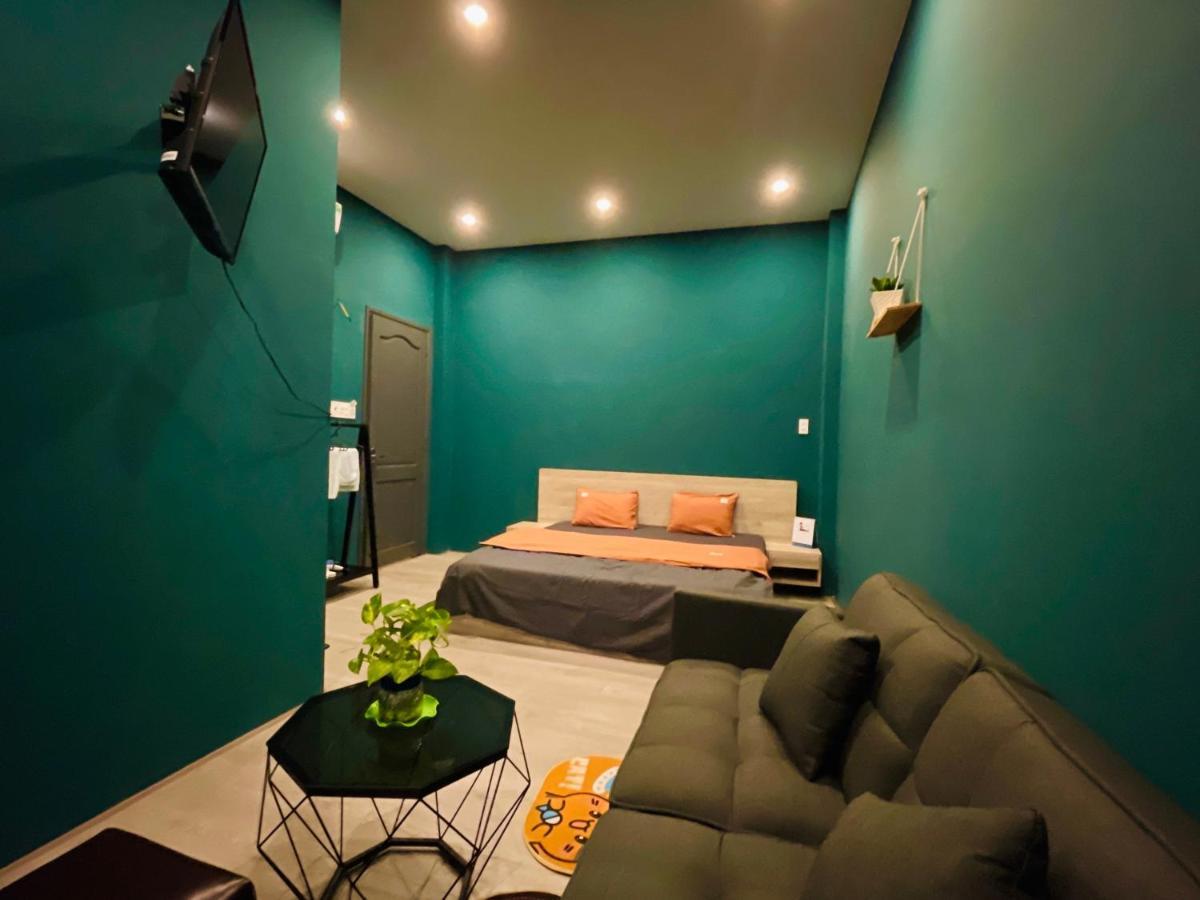 Hotel Mid Night Cần Thơ Zewnętrze zdjęcie
