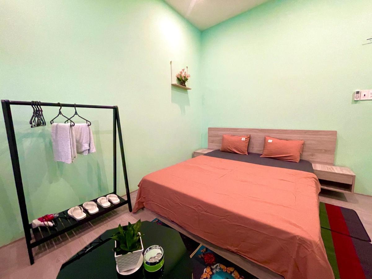 Hotel Mid Night Cần Thơ Zewnętrze zdjęcie