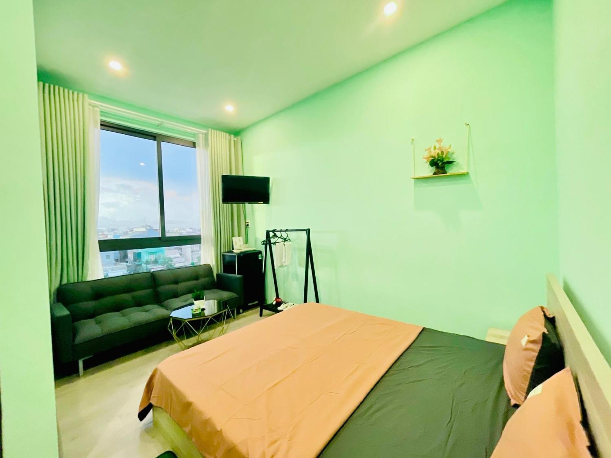 Hotel Mid Night Cần Thơ Zewnętrze zdjęcie