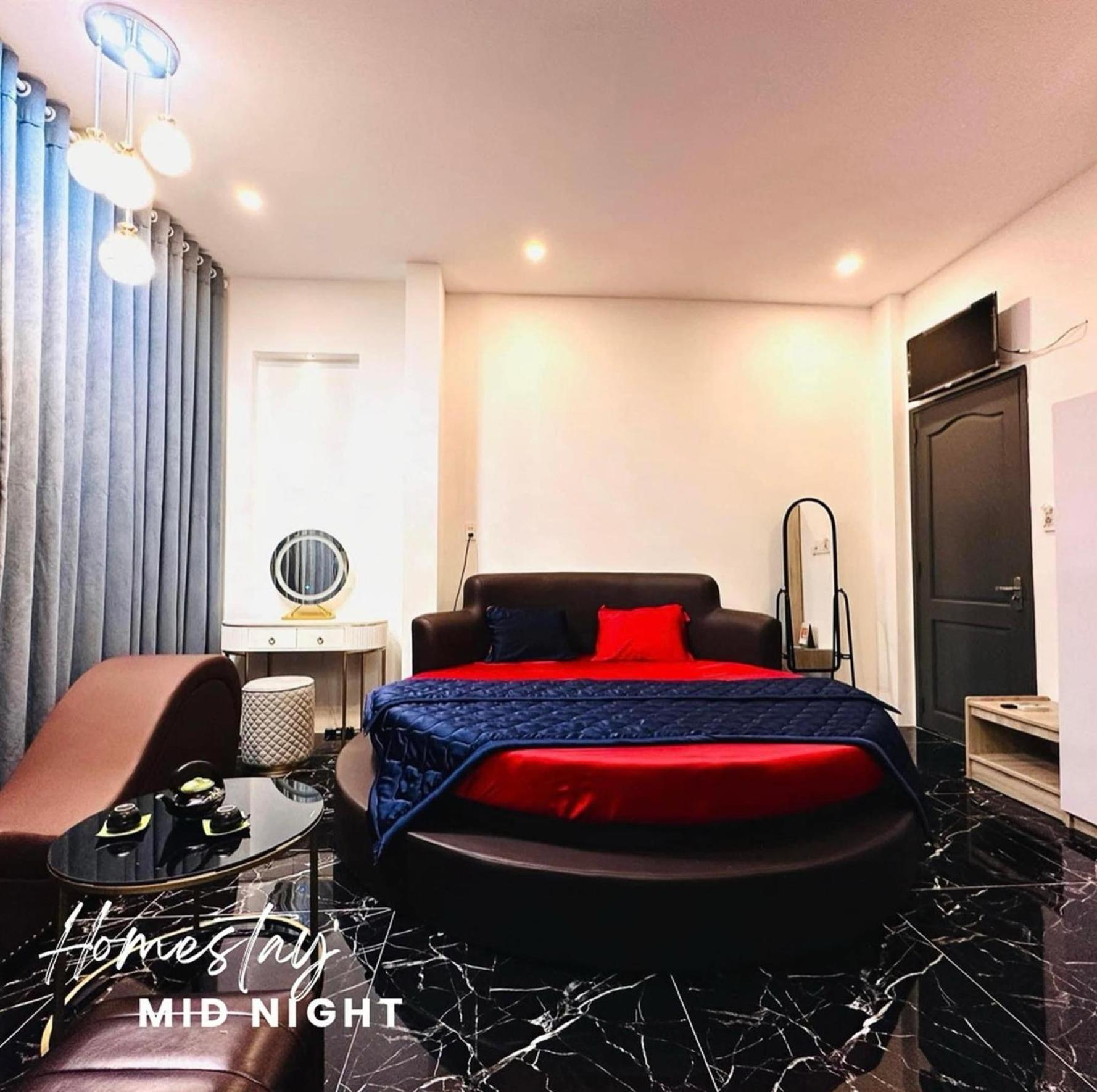 Hotel Mid Night Cần Thơ Zewnętrze zdjęcie